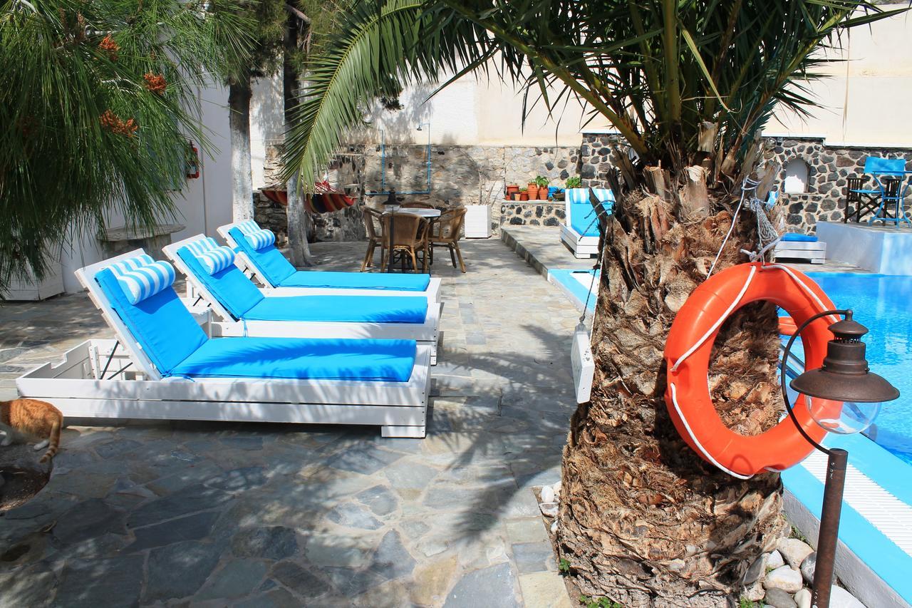 Evizorzia Villas Perissa  Exterior photo
